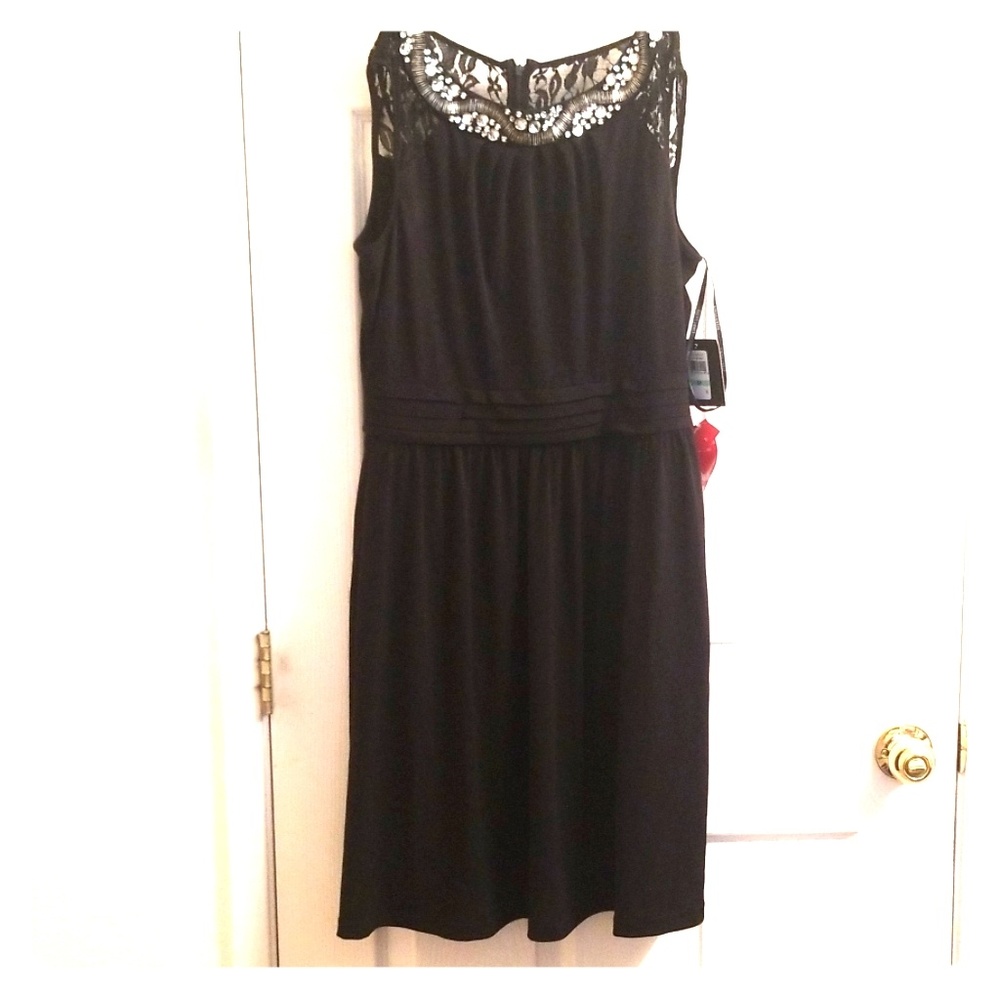 Black dress size 8P Ellen Tracy